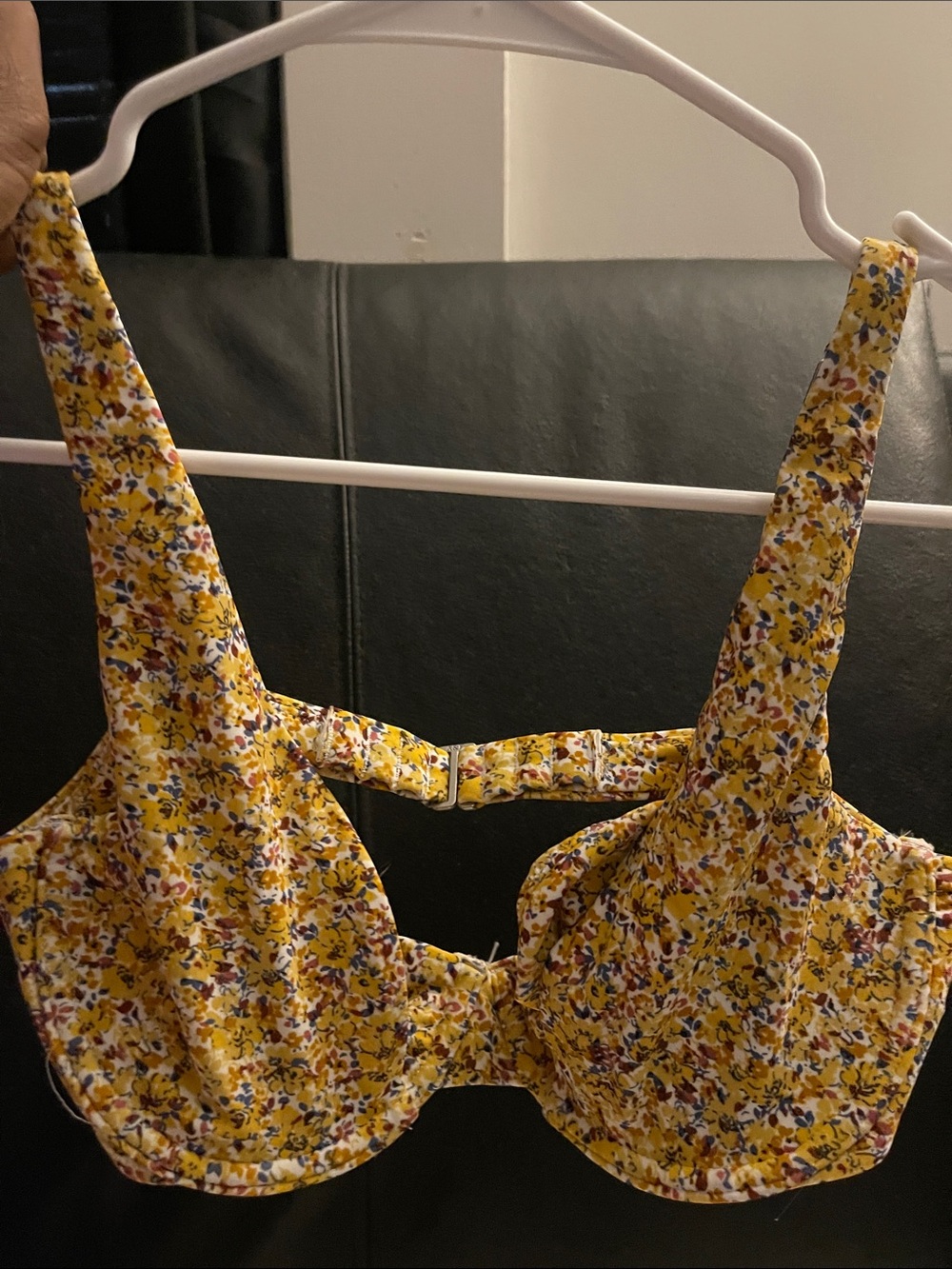 Abercrombie & Fitch Yellow Floral Underwire Bralette  Women Intimates Sz Med NWT